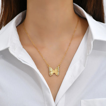 Rhinestones Gold Color Butterfly Necklace for Women Simple Temperament Clavicle Chains