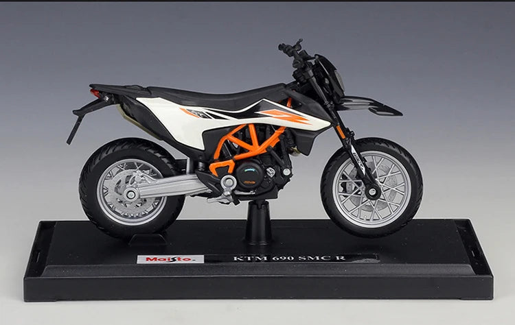 1 18 Scale KTM 690 SMC R Diecast Motorcycle Model