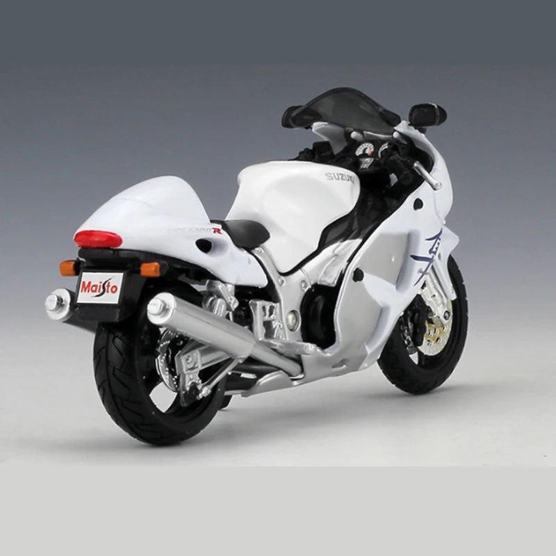 Diecast Suzuki Hayabusa GSX1300R Motorcycle Model 1 to 18 Scale