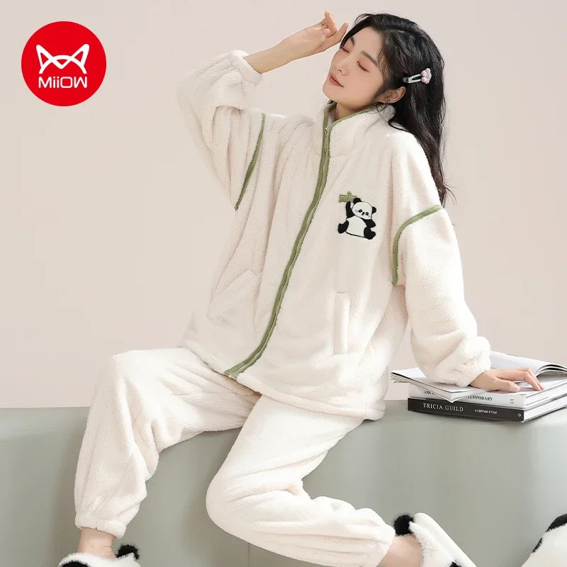 Women’s Winter Flannel Pajama Set – Warm Coral Fleece Loungewear with Cute Bunny Design