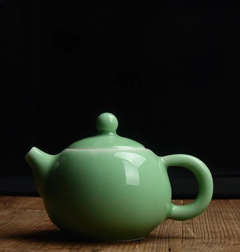 Longan celadon, small teapot, ice crack glaze, ceramic