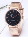 Luxury Wrist Watches for Women Fashion Quartz Watch Silicone Band Dial Women Casual Ladies Watch