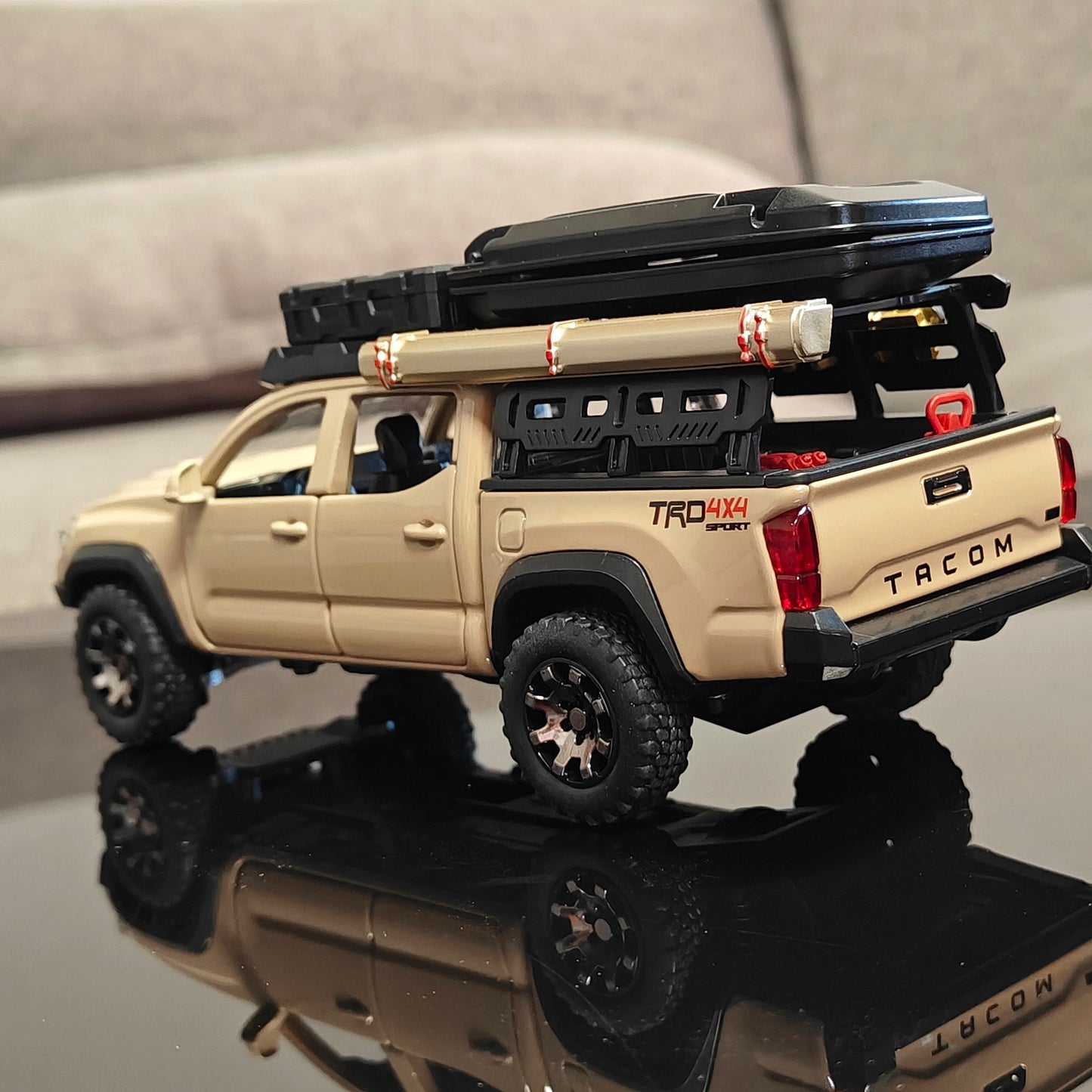 1:32 Toyota Tacoma TRO Off Road Pickup Truck Alloy Diecast Model Outdoor Collection Ornaments High Simulation Collection Present