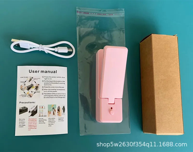 Mini USB Rechargeable Bag Sealer – Portable Plastic Food Bag Sealing Machine for Snacks, Nuts & Kitchen Storage