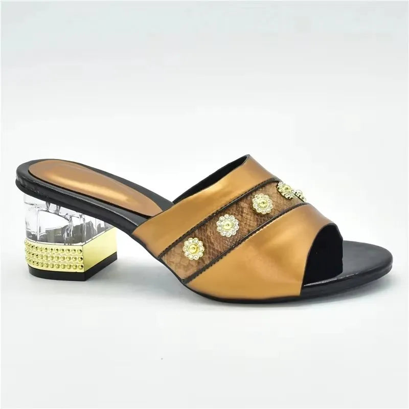 African Shoe Decorated with Rhinestone Luxury 2025 Rhinestone Wedding Party Shoes Nigerian Women Sandals High Quality