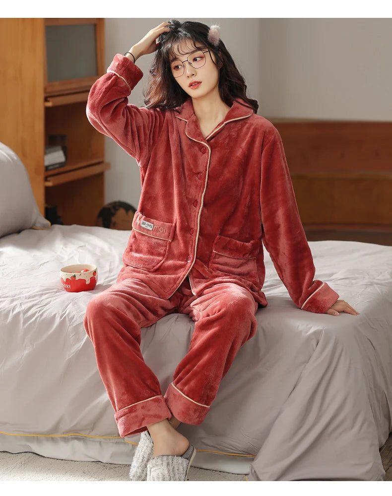 Women’s Winter Flannel Pajama Set – Warm, Thick Coral Fleece 2-Piece Loungewear