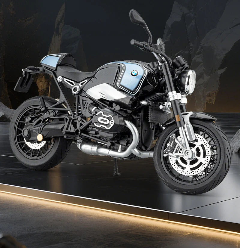 Diecast BMW R Nine T Retro Motorcycle Model 1 to 9 Scale