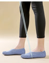 Ultra quiet and lightweight indoor sports shoes with anti slip and shock-absorbing soft soles