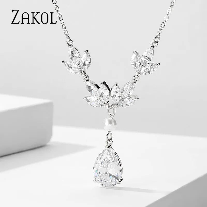 Trendy Leaf Shape Pendant Necklace For Women Water Drop Zirconia Necklaces