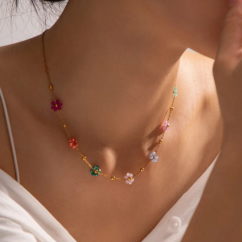 Exquisite Colorful Flower Chain Necklace Bracelet Set For Women Gold Plated Titanium Steel Daisy Choker Necklace