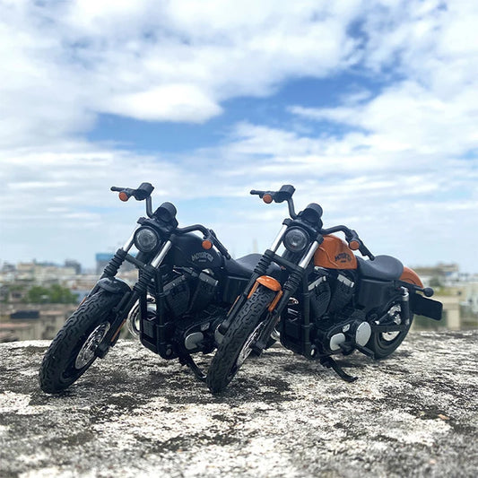 1:12 SPORTSTER IRON 883 Alloy Motorcycle Model Toy Vehicle Collection Autobike Shork-Absorber Off Road Autocycle Toys Car