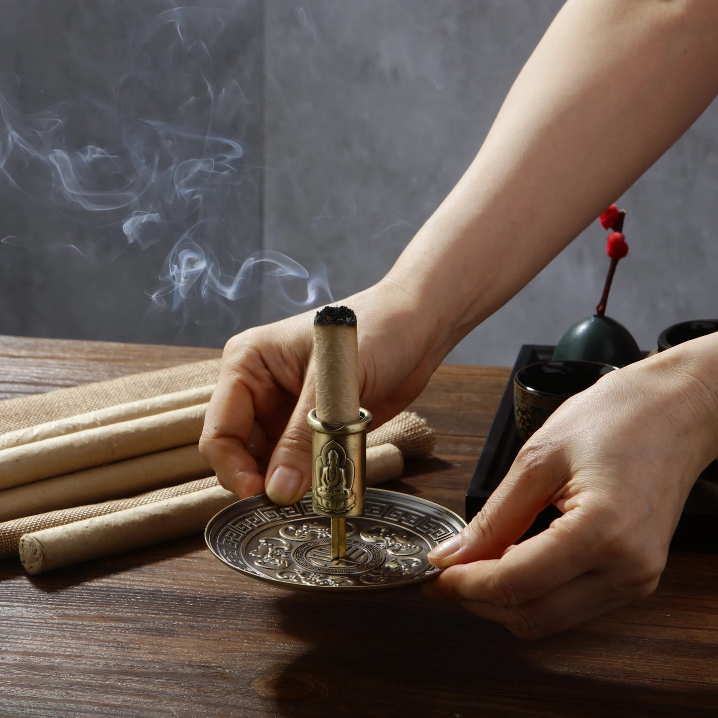 Chinese Style Metal Palo Santo Holder Incense Burner for Palo Santo Sticks Incense Holder Scent Wood Stand and Ash Catche