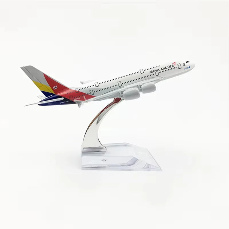 16CM Airbus A380 Aircraft Model
