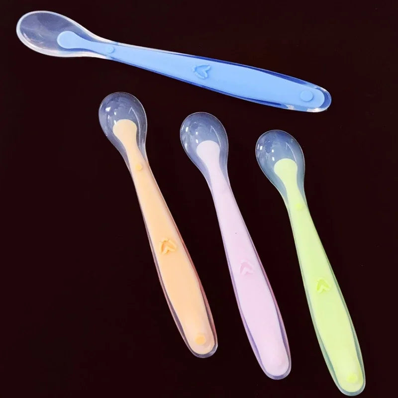 Baby soft silicone Spoon With Storage Box Spoon Baby Feeding Tableware Candy Color Feeder Children's Feeding Supplies Baby Items