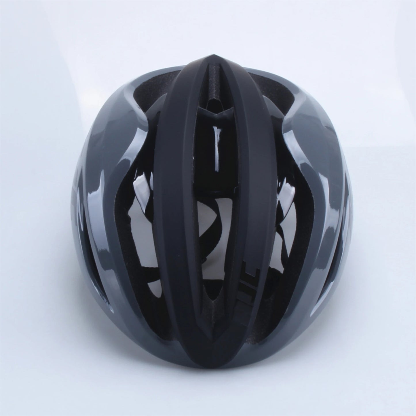 Ultra Light Cycling Helmet Matte Finish Road And Mountain Bike Safety Helmet