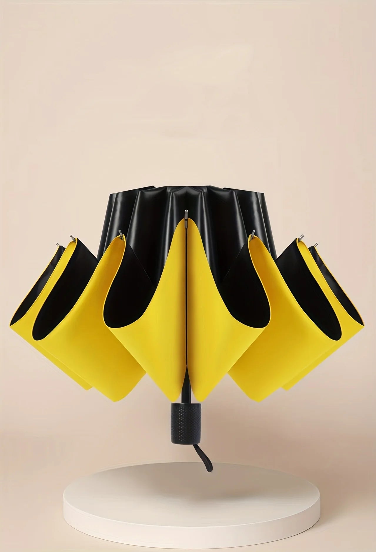 Large Reverse Folding Umbrella 125cm Diameter 12 Rib Wind Resistant Leather Cover Family Travel Umbrella