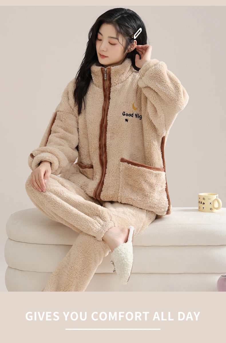 Women’s Winter Flannel Pajama Set – Thick, Soft Coral Fleece with Zipper & Oversized Fit