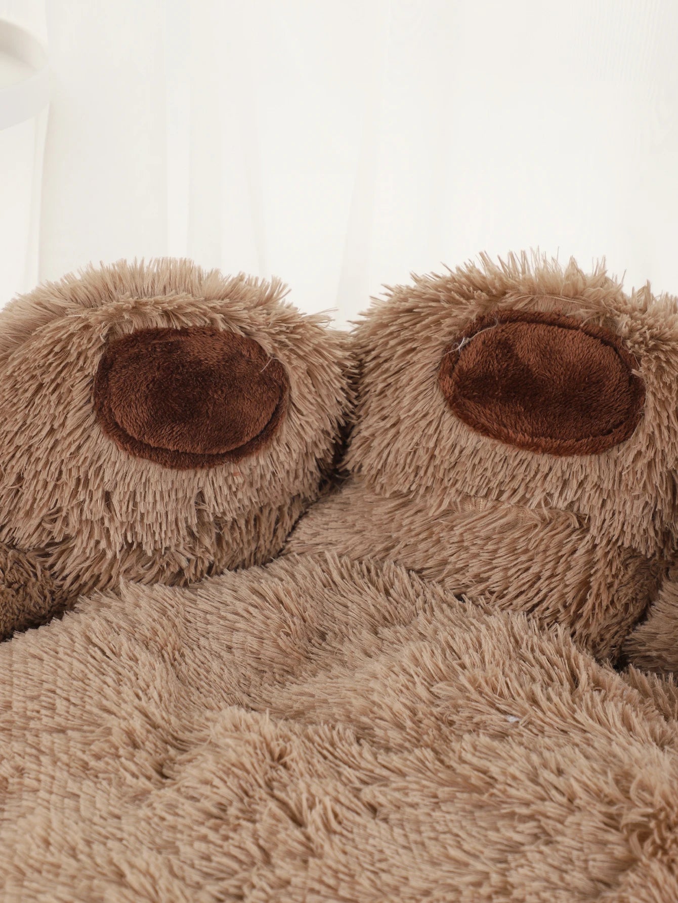 Fluffy Plush Dog Bed Winter Pet Sofa