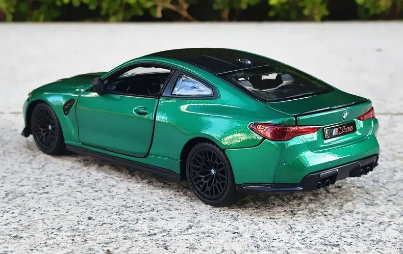 1 24 Scale BMW M4 CS Diecast Model Car