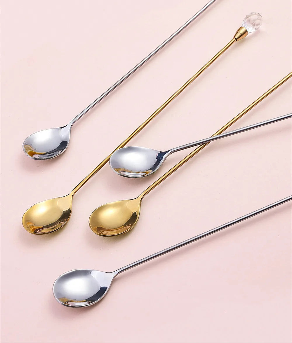 4pcs Diamond Coffee Spoon Stainless Steel Long Stirring Spoon Exquisite Crystal Teaspoon for Cafe Ice Cream Dessert Cocktail Mug