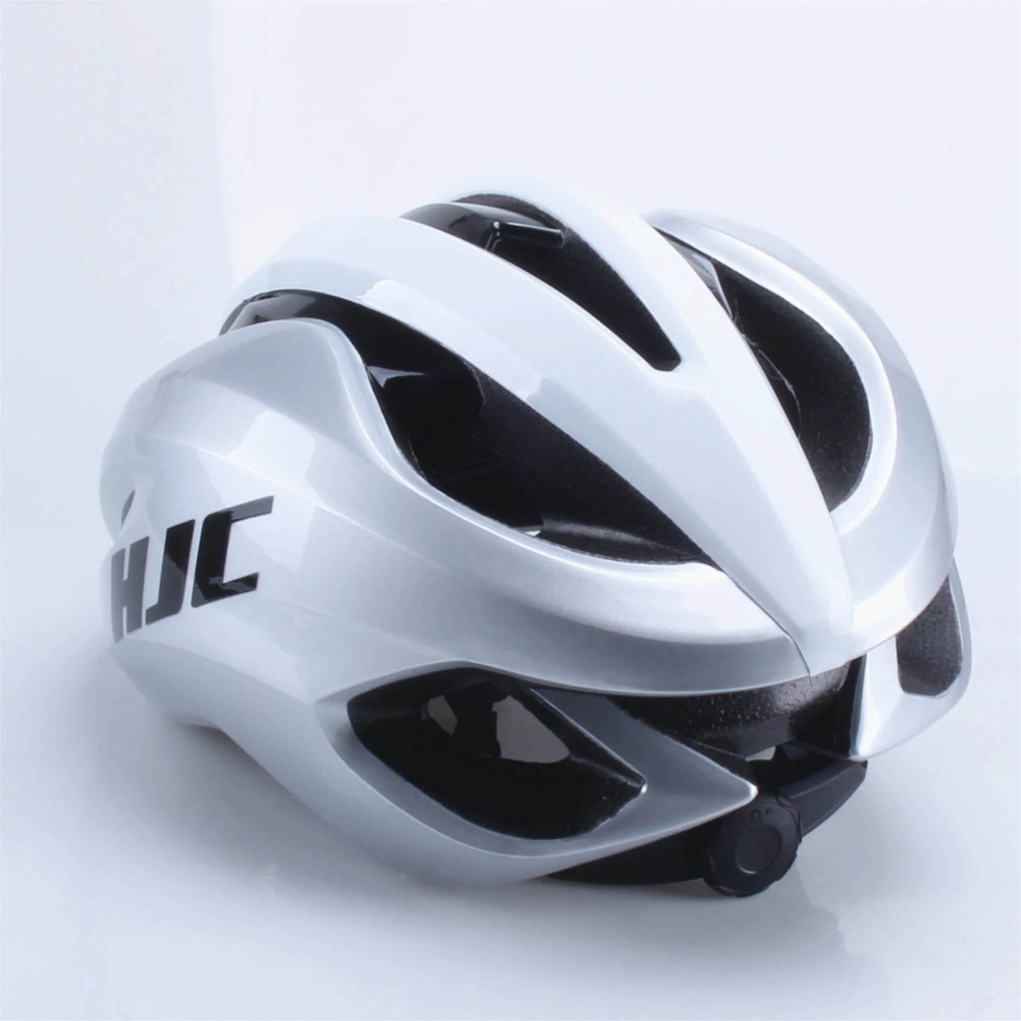 Ultra Light Cycling Helmet Matte Finish Road And Mountain Bike Safety Helmet