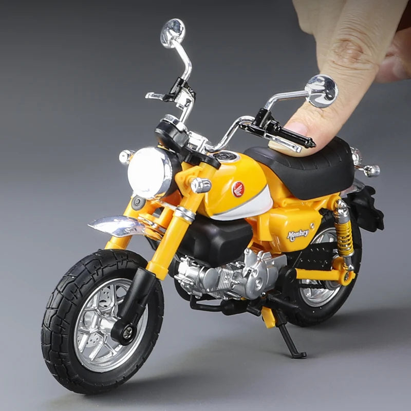 Diecast Honda Monkey 125 Motorcycle Model 1 to 12 Scale