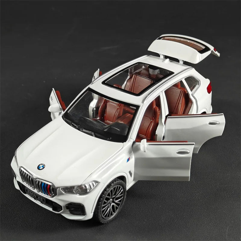 1/32 Scale BMW X5 SUV Alloy Car Diecast Model Pull Back  Toy Collection Of Hobby Decorative Fine Ornaments Gifts