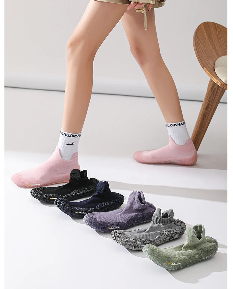 Silent Indoor Sports Shoes and Socks Gym Ultra Lightweight Shock Absorbent Breathable Anti Slip Soft Bottom Yoga