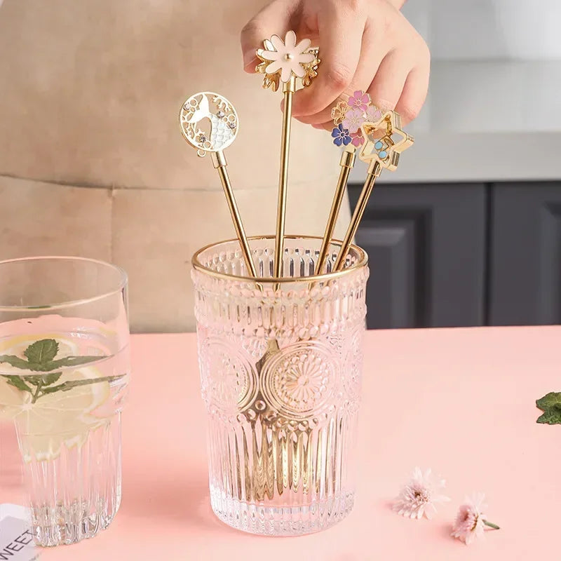 Colorful Cherry Spoons Long Handle Dessert Spoon 304 Stainless Steel Petal Teaspoons Catoon Blossom Star Fish Shape Home Decor