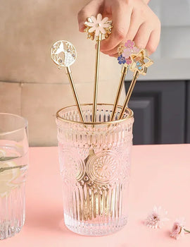 Colorful Cherry Spoons Long Handle Dessert Spoon 304 Stainless Steel Petal Teaspoons Catoon Blossom Star Fish Shape Home Decor