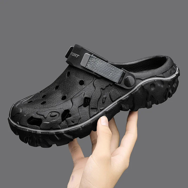 Men Sandals Hot sell Outdoor Garden Clogs Hole Shoes Male Casual Shoes Water Shoes Comfort Home Soft Slippers