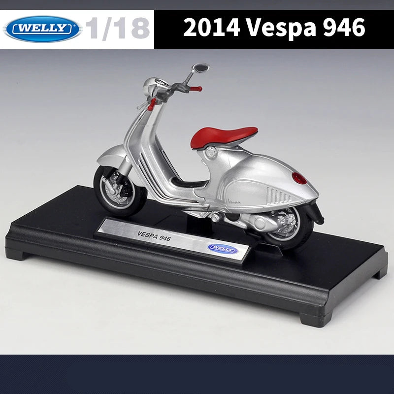 Diecast Vespa Classic Scooter Model 1 to 18 Scale