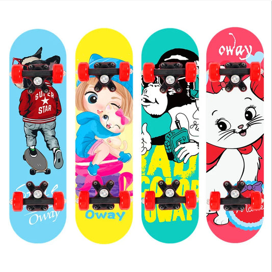 Cartoon Four-wheel Skateboard  Beginner Skateboards Maple Wood Deck Skate Board Outdoor Double Rocker Skateboard