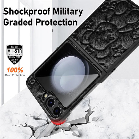 Cute Bear Folding Screen Phone Case For Samsung Z Flip 6 Folding Hinge Center Axis Case Film Integrated Phone Case