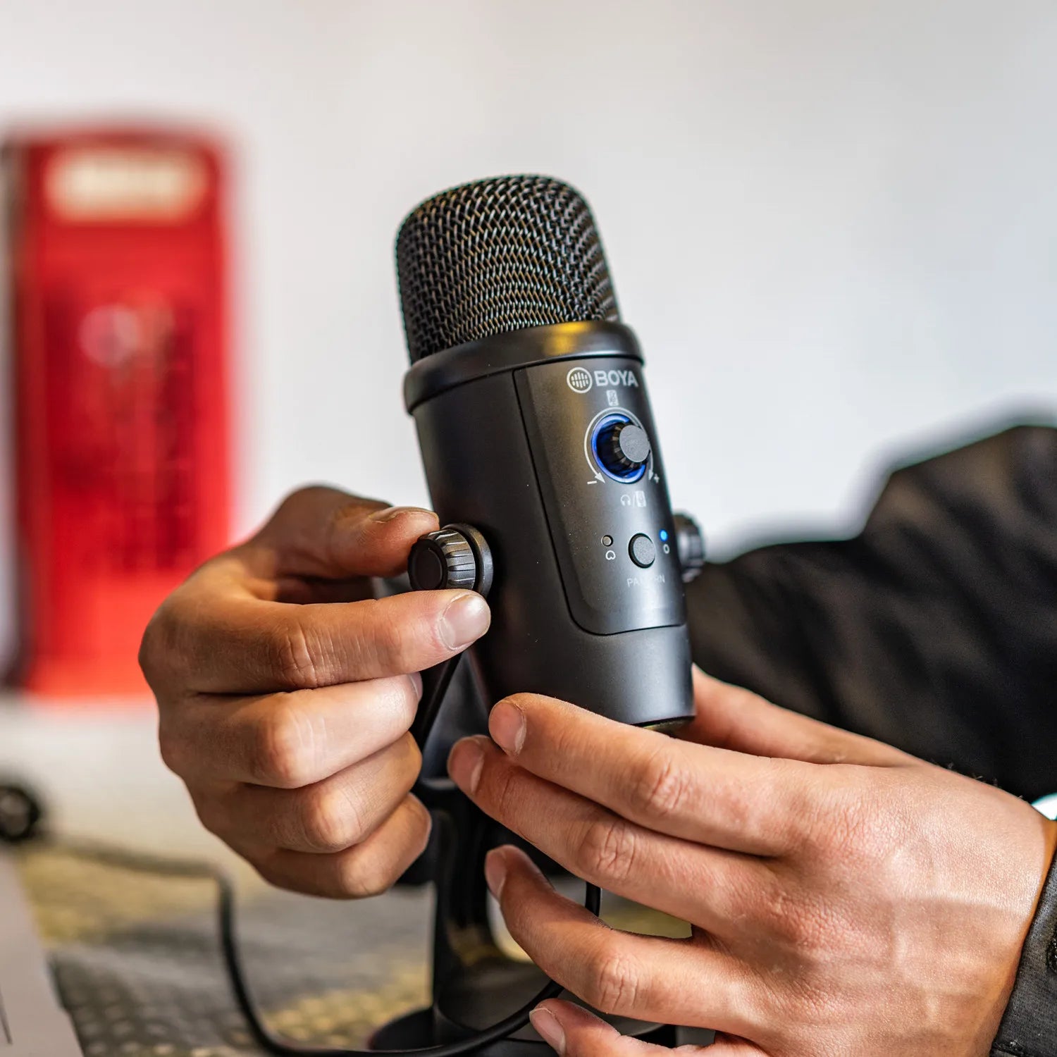 BY-PM500 Gaming Condenser USB Microphone for PC Mobile Phone Android Windows Mac Youtube Recording Streaming Blogger Vlog