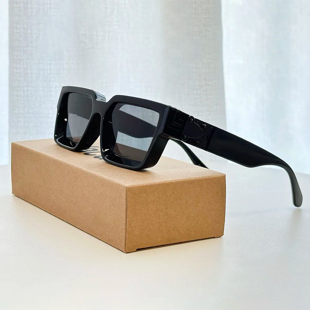 Retro Square Frame Sunglasses With UV400 Protection