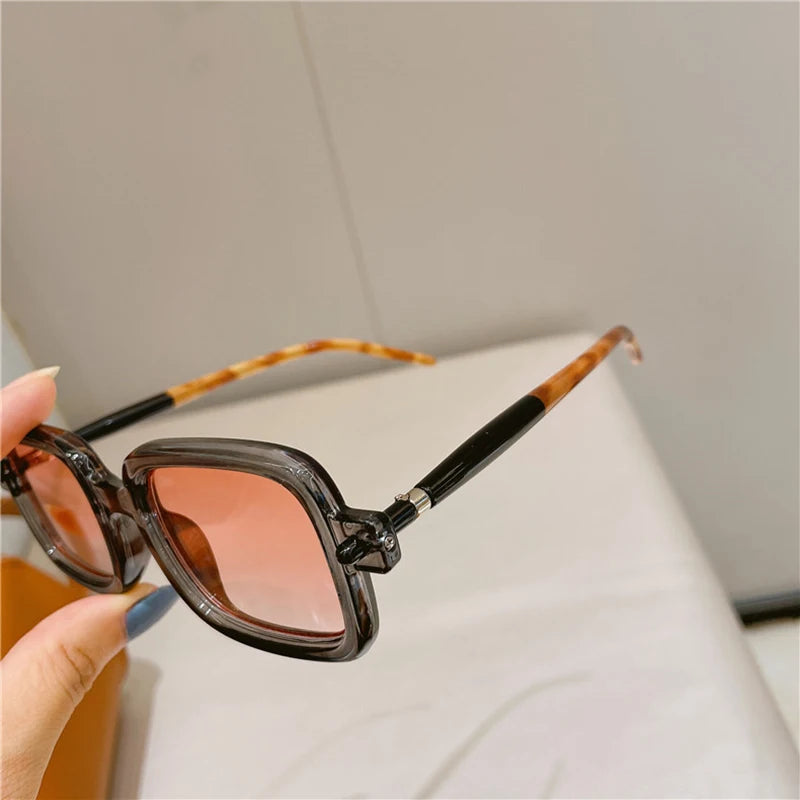 Retro Square Sunglasses With UV400 Protection