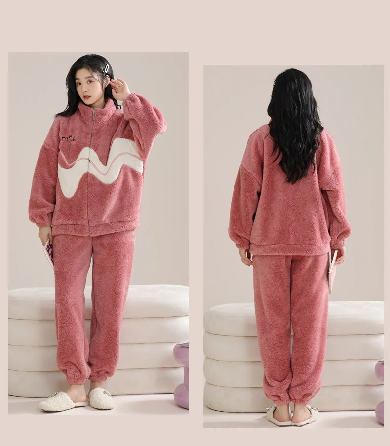 Women’s Winter Flannel Pajama Set – Warm Coral Fleece Loungewear with Cute Bunny Design