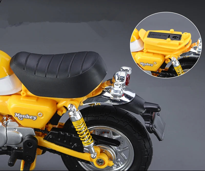 Diecast Honda Monkey 125 Motorcycle Model 1 to 12 Scale