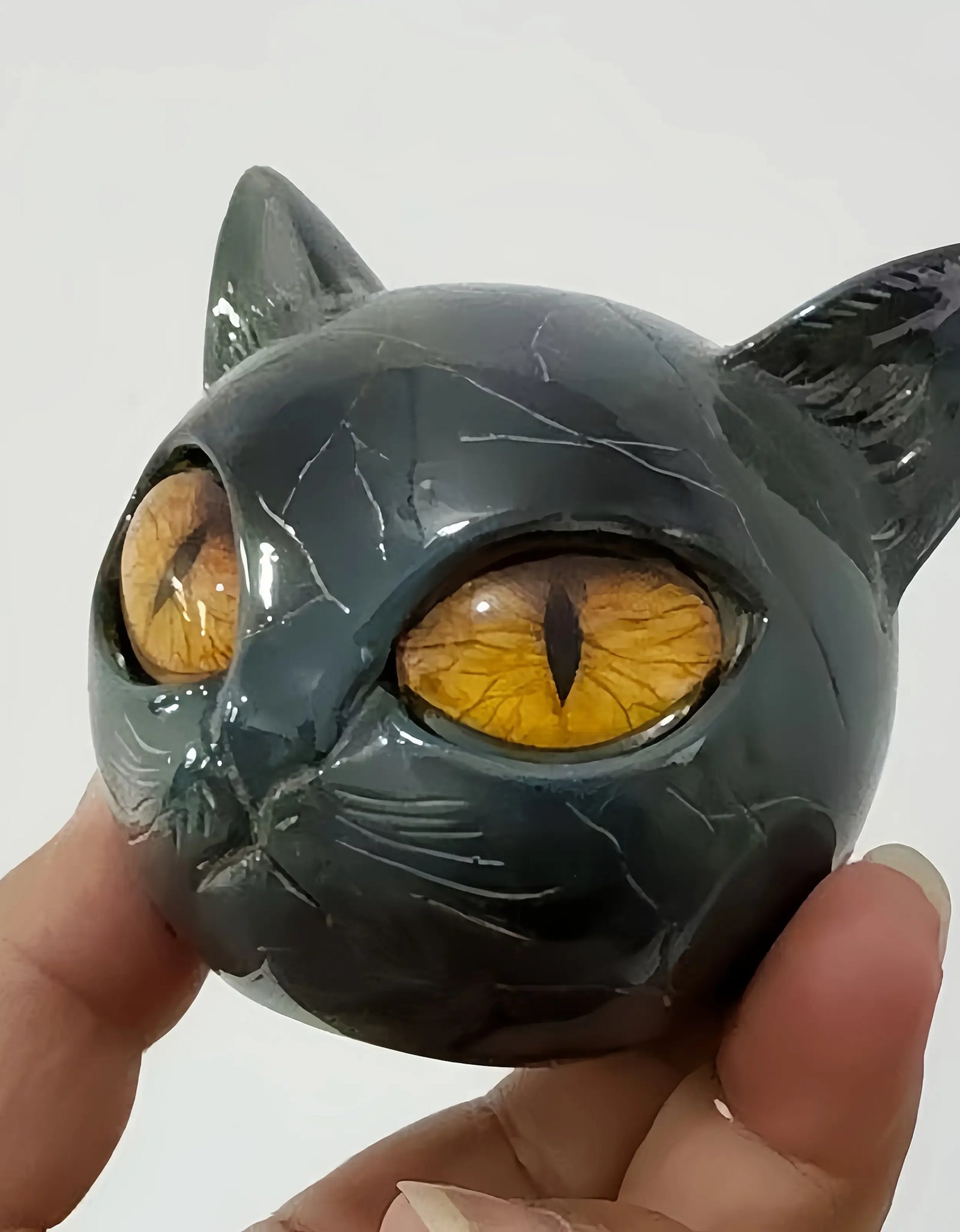 Cat Head Statue - Elegant Marble-like Glossy Resin Sculpture with Golden Eyes & Black Marble Texture,Desktop Decor for Home/Offi