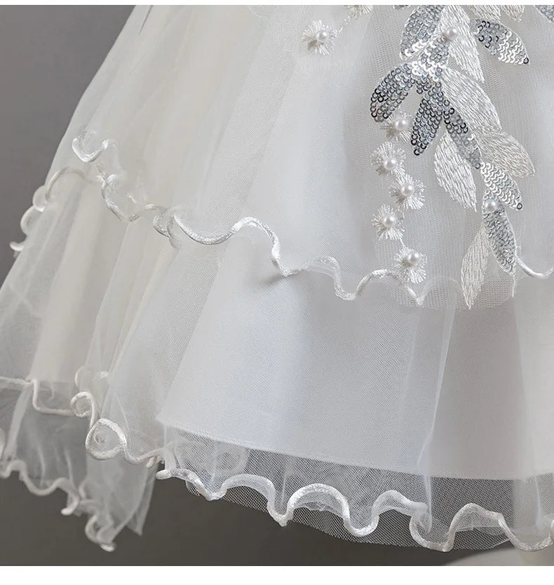Luxury Off-Shoulder Gown with Train for Girls  Tulle Dress for Fashion Walk Show & Pageants