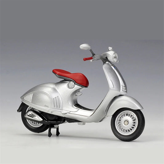 Diecast Vespa Classic Scooter Model 1 to 18 Scale