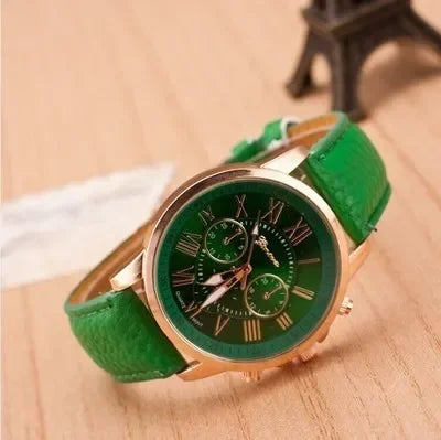 Classic Luxury Leather Quartz Watch Women Ladies Casual Quartz Wristwatch