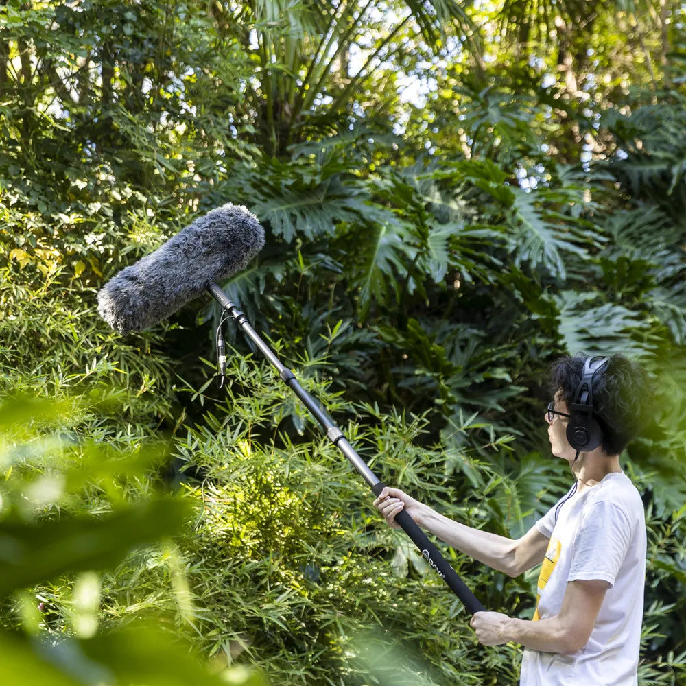 BY-BM6060 XLR Microphone Super-Cardioid Shotgun Condenser Microphone for DSLR Camcorder Film Making TV Program Interview