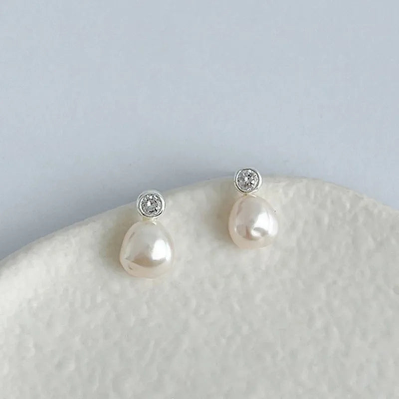 Elegant Water Drop Imitation Pearl Earrings