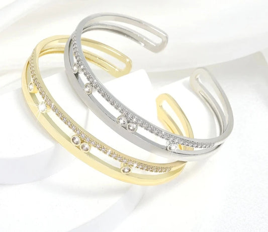 Luxury Brand Micro Inlay Zirconia Cuff Bangles for Women Exquisite Cutout Round Crystal Bracelet