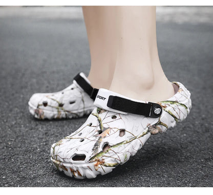 Summer Couples Sandals Men Outdoor Garden Clogs Hole Male Casual Shoes Fashion Water Shoes Comfort Home Soft Slippers