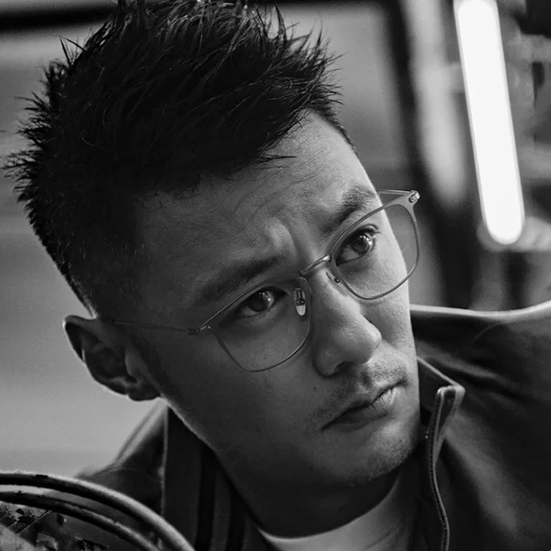 Fashionable Glasses Frame For Men Pure Titanium Acetate Anti Blue Light Eye Glasses Hot Original Brand Spectacles