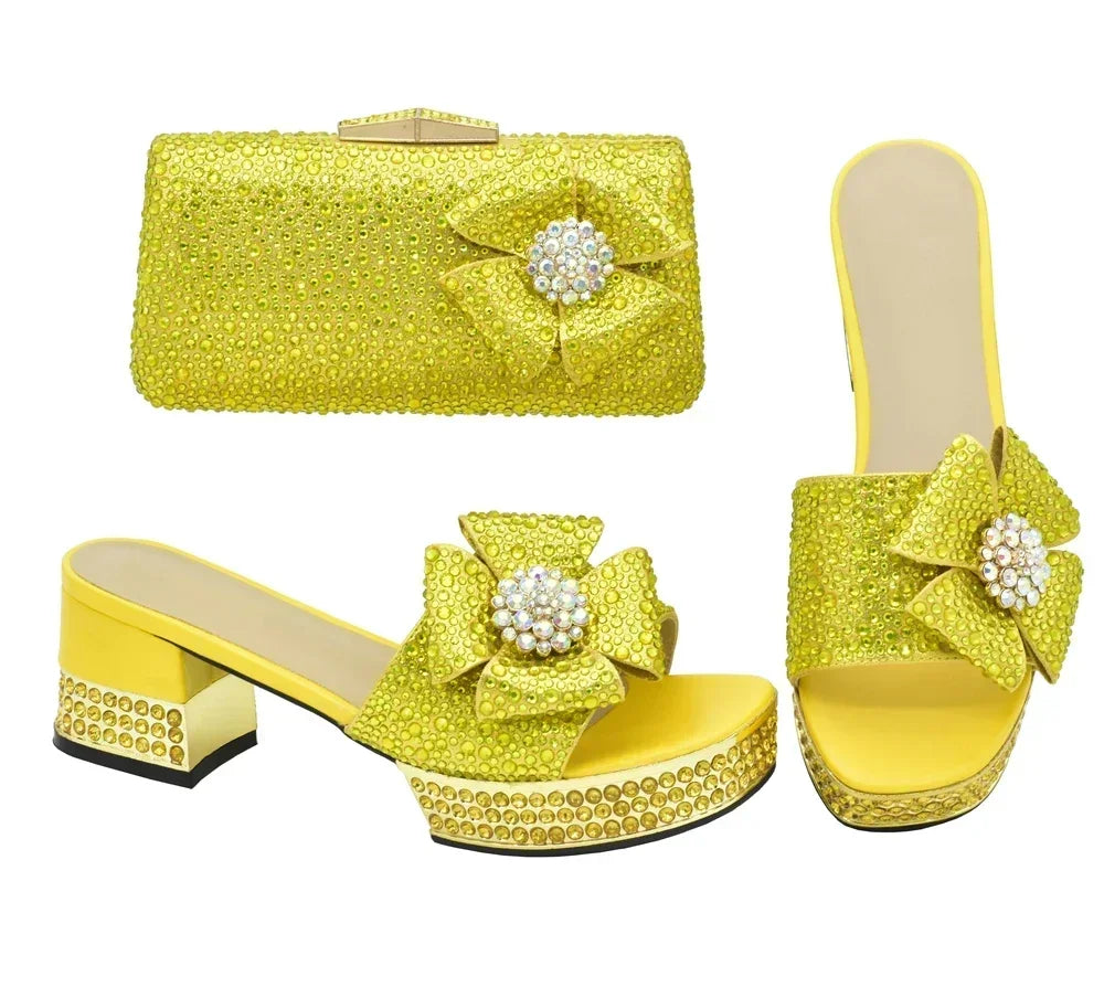Nigerian Italian Shoes and Bags Set Decorated with Rhinestone Luxury Shoe and Bag Set for Party in Women