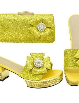 Nigerian Italian Shoes and Bags Set Decorated with Rhinestone Luxury Shoe and Bag Set for Party in Women